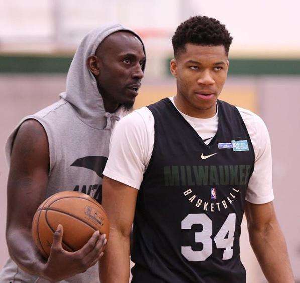 仅仅是一场 仅仅是一场